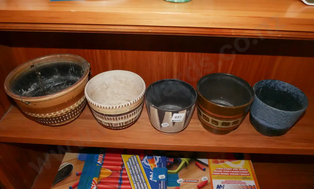 5x small German pottery jardinieres Image 1++