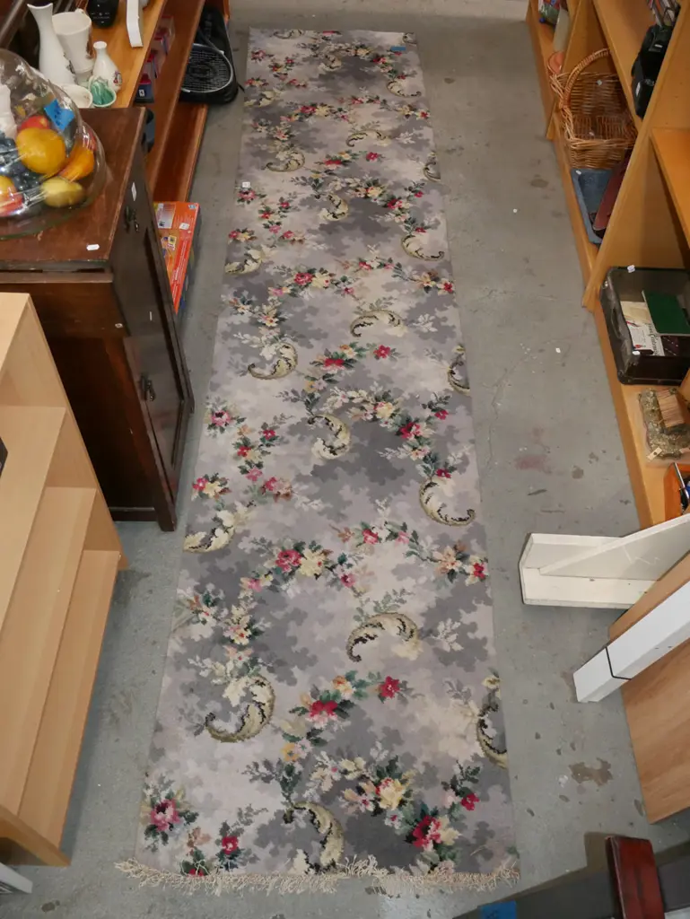 unedged floral floor runner L-3100 W-690 Image 1++
