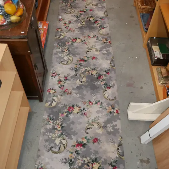 unedged floral floor runner L-3100 W-690