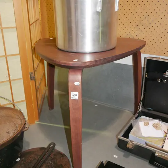 plywood triangular end table