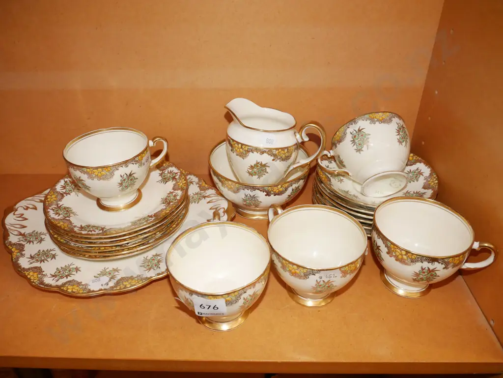 Salisbury part tea set  Image 1++