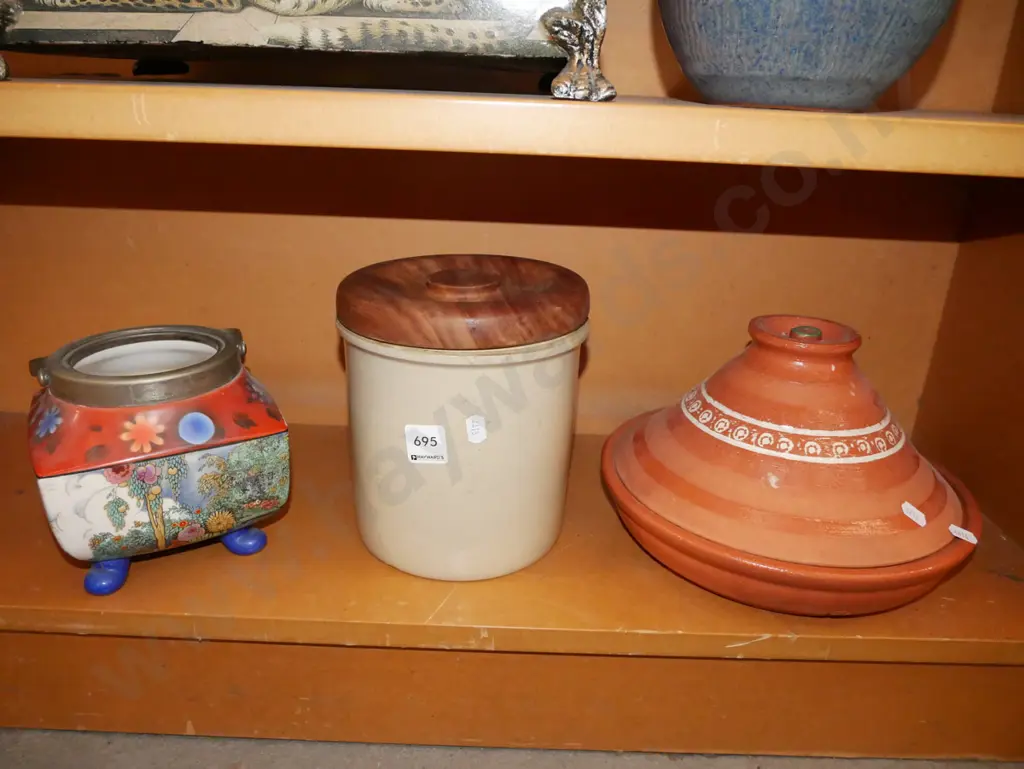 footed biscuit barrel - missing lid, small stoneware storage crock, tangine Image 1++