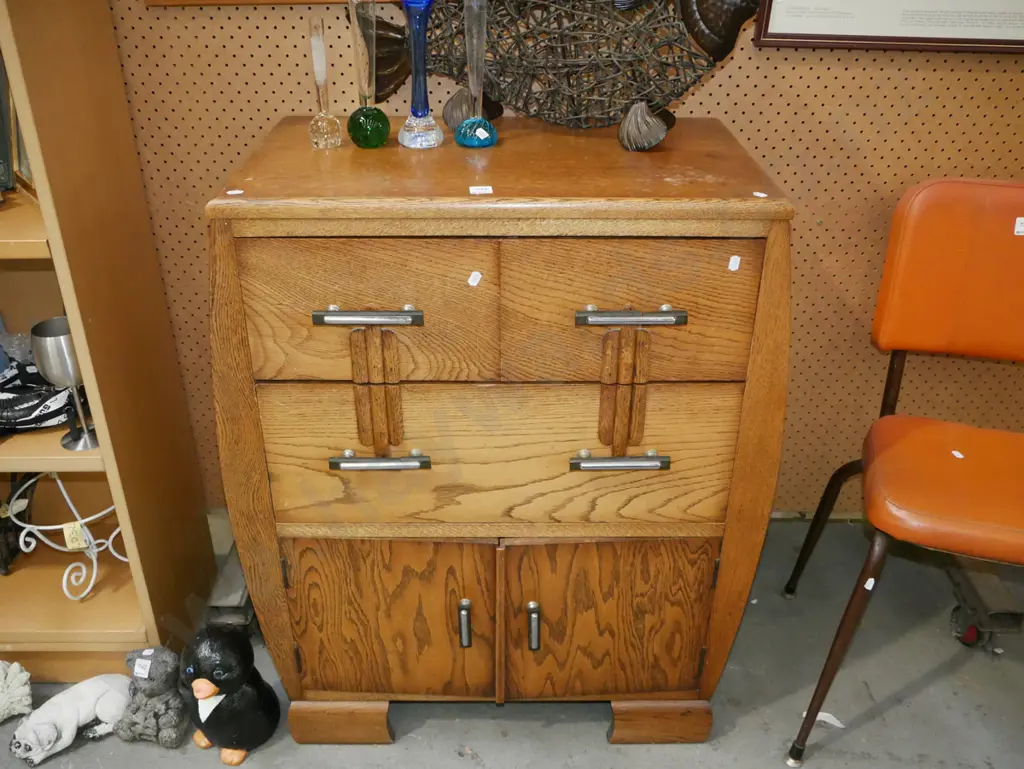 deco oak 2 door 3 drawer chest - varnish needs attention, damage to handles H-870 W-720 D-400 Image 1++