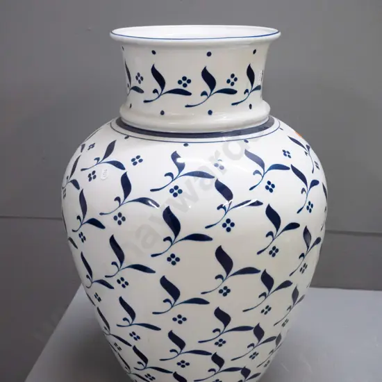 large blue and white vase marked Cardinal Phillipines on base H-480 D-320