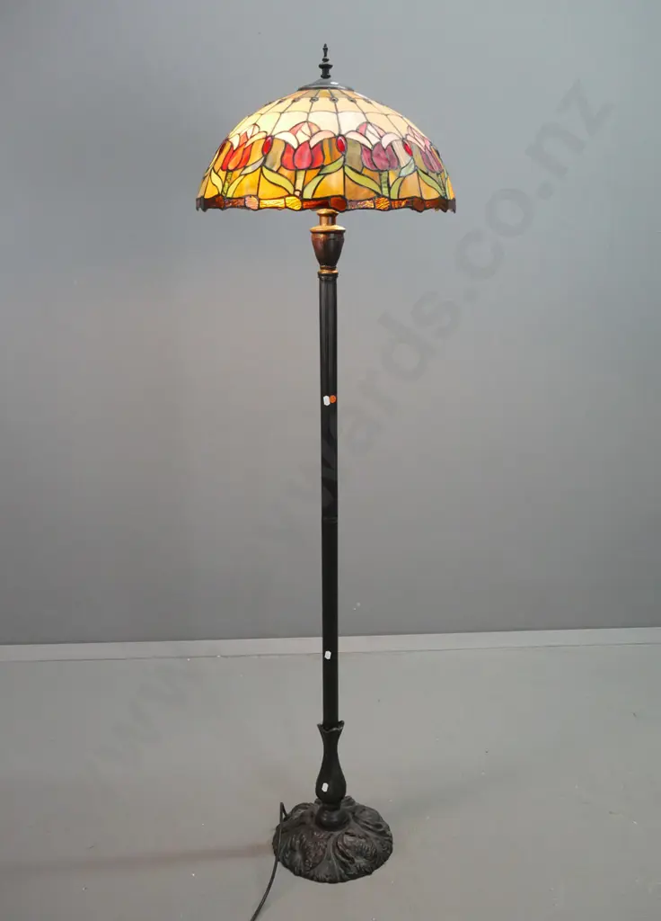 reproduction Tiffany style standard lamp with floral motif leadlight shade, fluted column, double bulb fitting H-1580 Image 1++