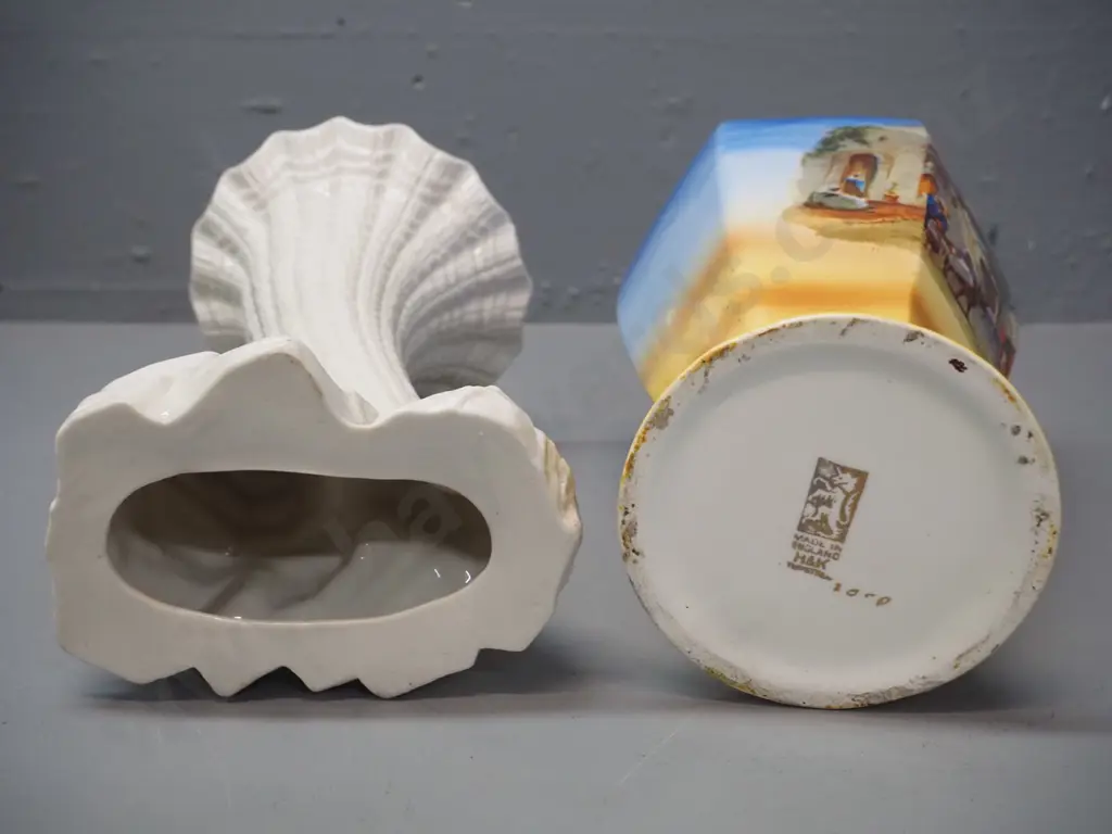 H&K Tunstall hand painted Arab street scene vase H-260 and a Belleek style shell vase with small fleck to rim Image 1++
