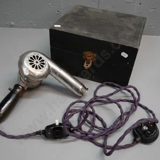 vintage Star-Rite hair dryer in fitted and lined hard case - marked Fitzgerald Mfg Co. Torrington Connecticut