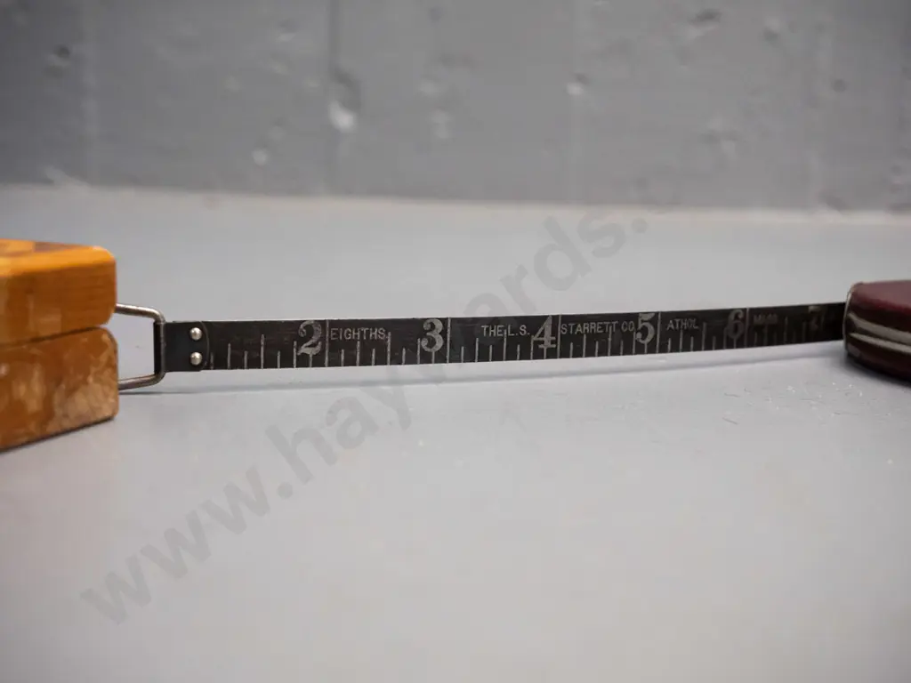 wood-cased set of gold scale weights and a Starrett USA measuring tape D-100 Image 1++