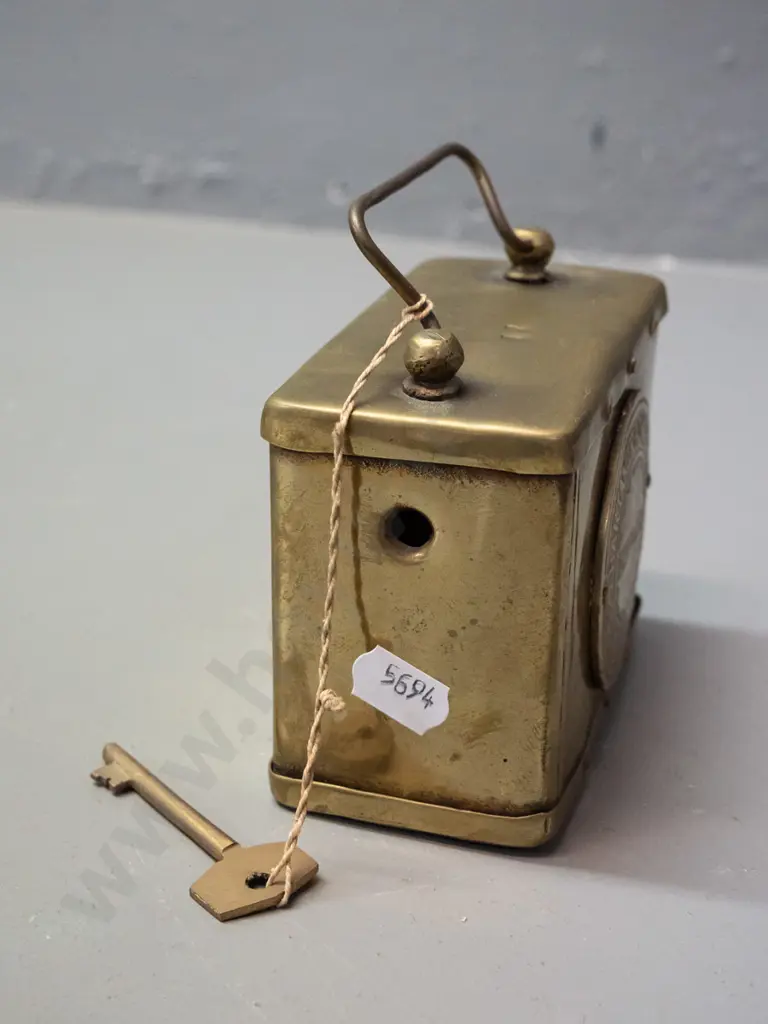 small Indian brass money box with key - medallion stamped Prabartak Trading & Banking Co. Ltd. H-80 W-105 D-50 Image 1++