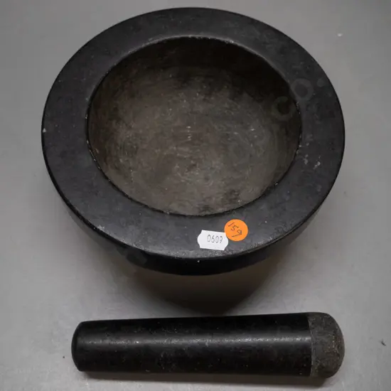 polished black stone mortar and pestle H-100 D-195