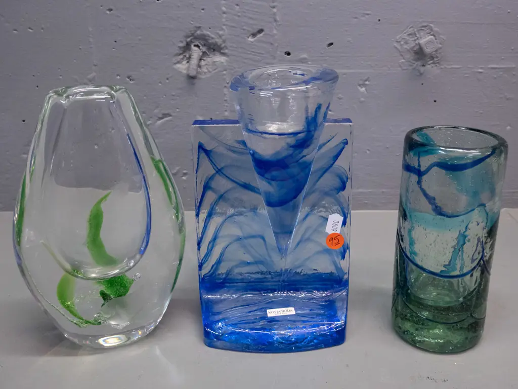 3 art glass vases - deco shaped Kosta Boda clue and clear H-195 W-120 & cylinder shaped with textured glass and a Kosta Image 1++