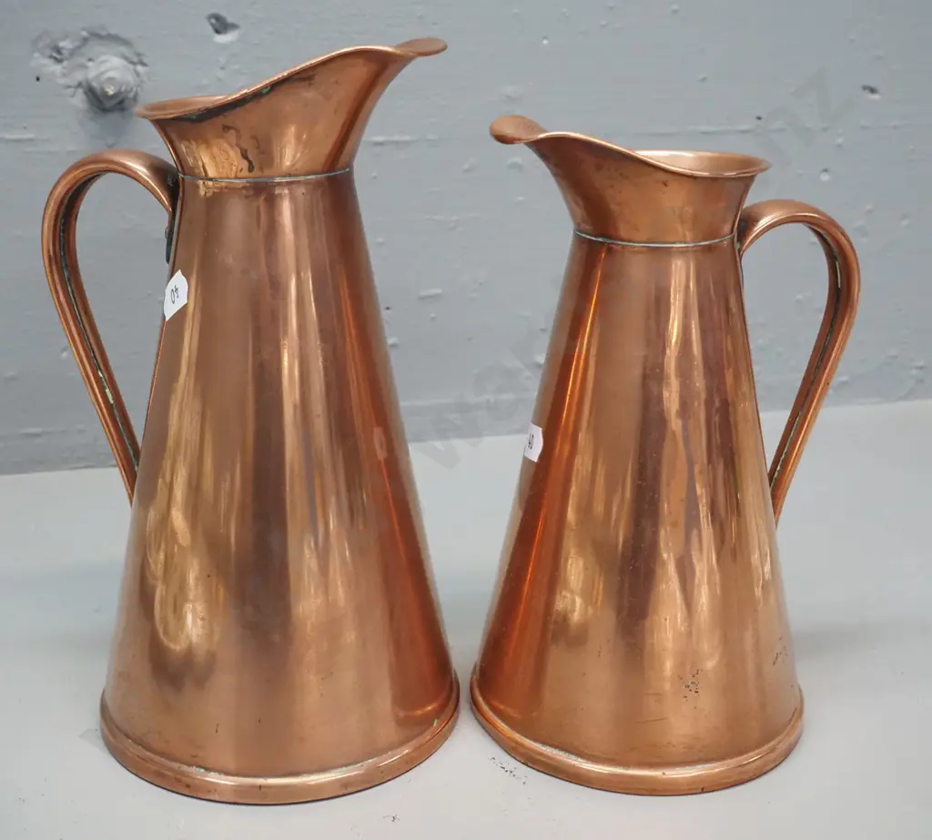 2 copper ewer jugs marked England - smaller half pint, larger marked "H" is H-230 Image 1++