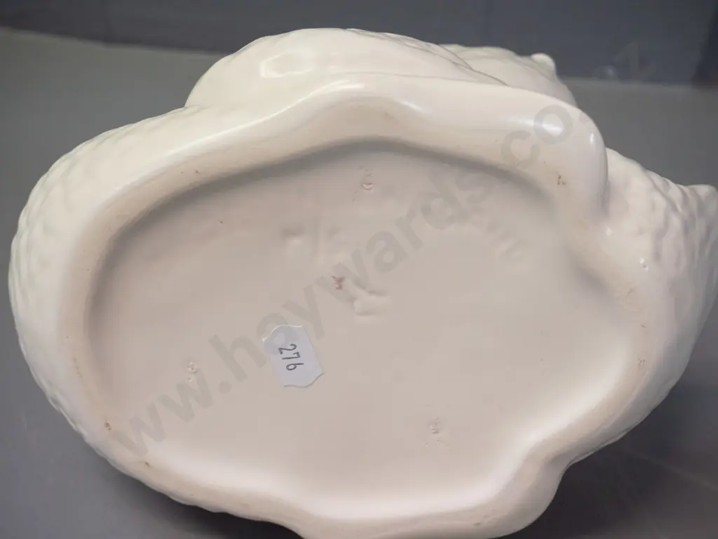 medium size cream glaze swan vase marked Made In England and M/S H-155 L-200 Image 1++