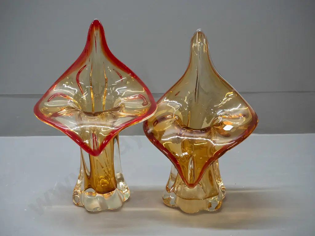 pair of art glass jack in the pulpit shape vases - lustre amber glass, slightly difference sizes - taller is H-300 W-190 Image 1++