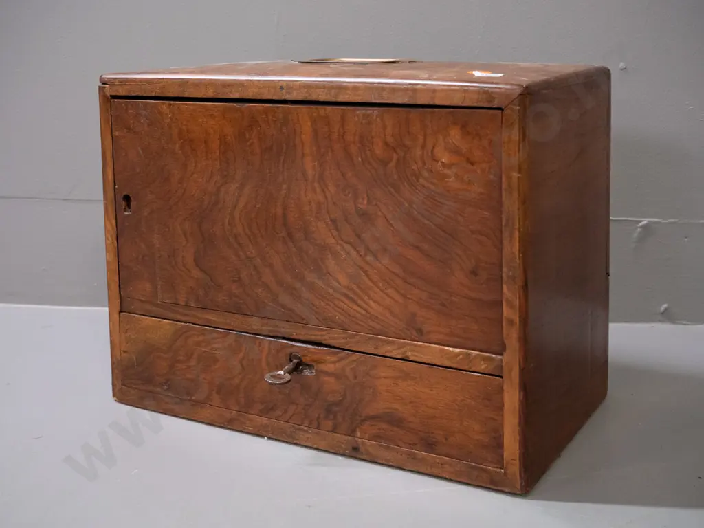 vintage timber travelling tobacco storage case with swivelling front door with inner compartments Image 1++