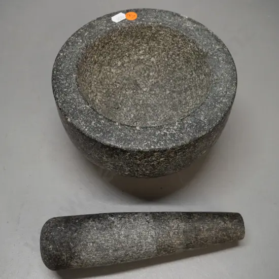 polished granite mortar and pestle - H-110 D-200