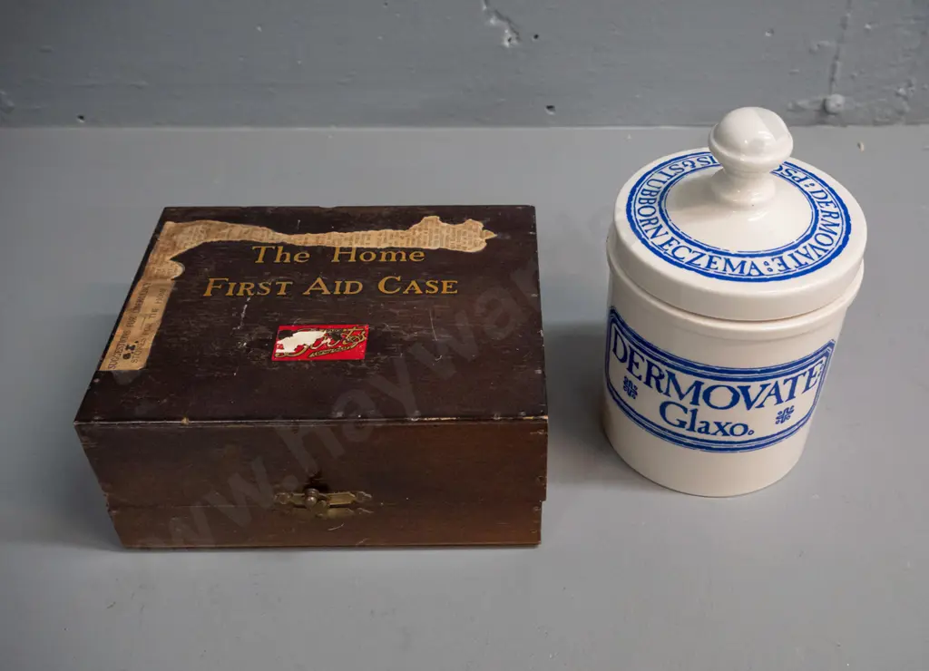 vintage Boots Drug Co. home first aid kit including original contents and a Wade porcelain Glaxo Dermavate lidded pot Image 1++