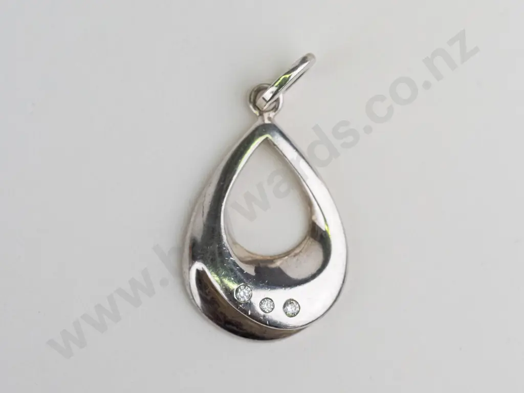 silver necklace no chain & pair of cz earrings both stamped 925 Image 1++