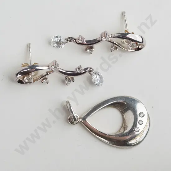 silver necklace no chain & pair of cz earrings both stamped 925
