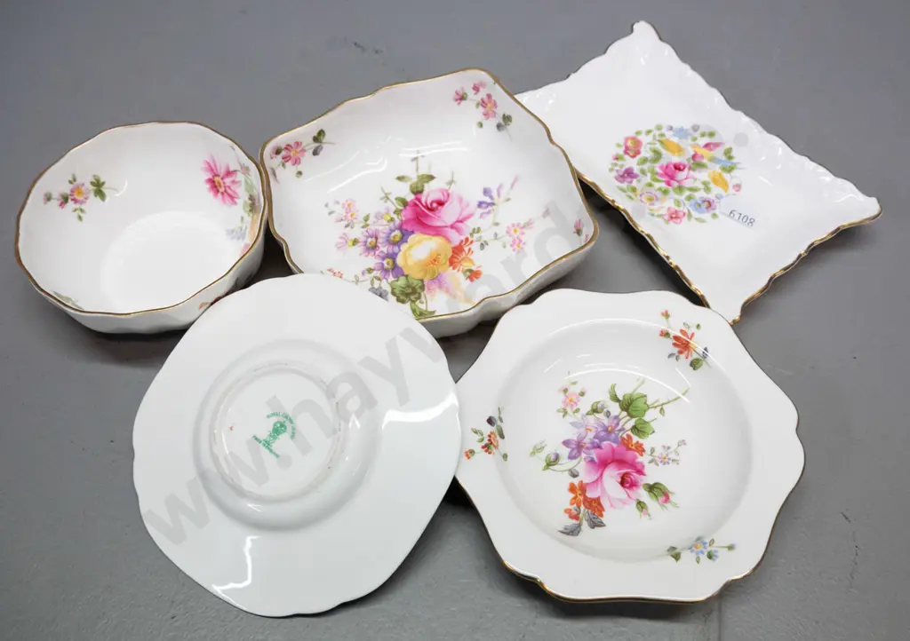 8 assorted English china pin dishes, a Crown Derby sugar bowl and Royal Worcester small vase H-65 Image 1++