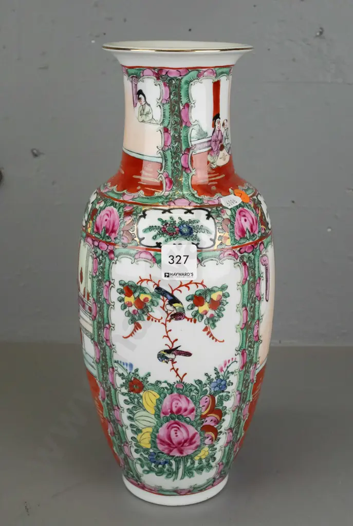 Chinese famille rose pattern vase H-360 Image 1++
