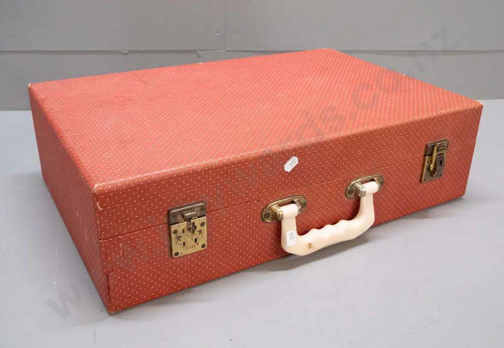 vintage English "Brexton" picnic set in hard case with Brexton branded china plates, cups and saucers, jars, food boxes, Image 1++