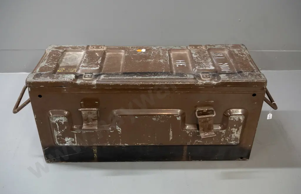 ammunition case with assorted 1986 mortar shell impressed and printed info - has bent latch, scratches and dents. H-270 Image 1++