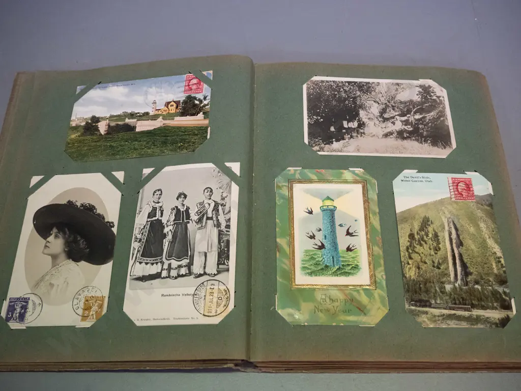 album of vintage postcards, mostly with stamps and postmarks - assorted overseas subjects, portraits etc. H-300 W-240 Image 1++