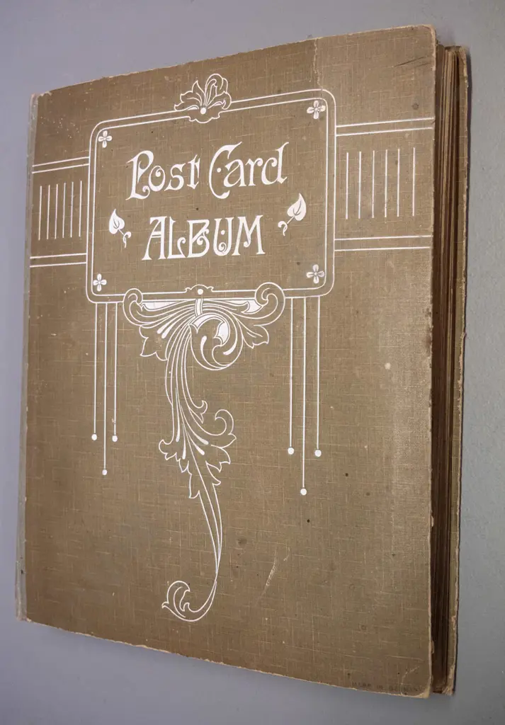 album of vintage postcards, mostly with stamps and postmarks - assorted overseas subjects, portraits etc. H-300 W-240 Image 1++