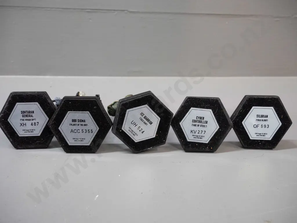10 BBC 50th Anniversary Dr. Who 1:21 scale character figures with hexagonal bases, no boxes, all marked 2012 or 2013, Image 1++