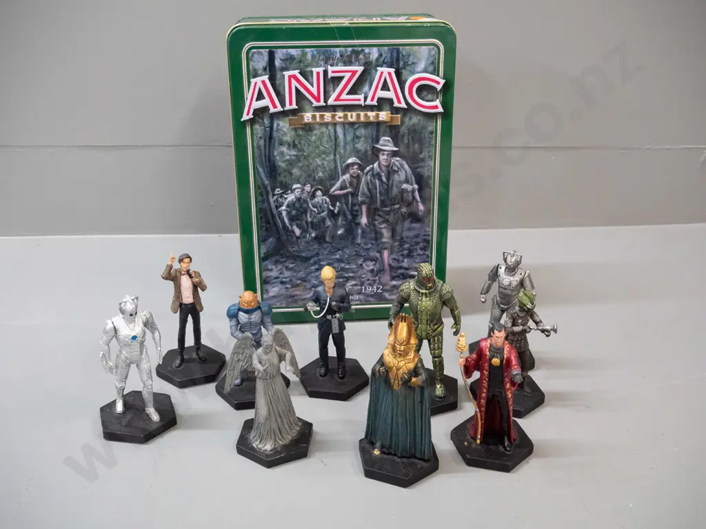 10 BBC 50th Anniversary Dr. Who 1:21 scale character figures with hexagonal bases, no boxes, all marked 2012 or 2013, Image 1++