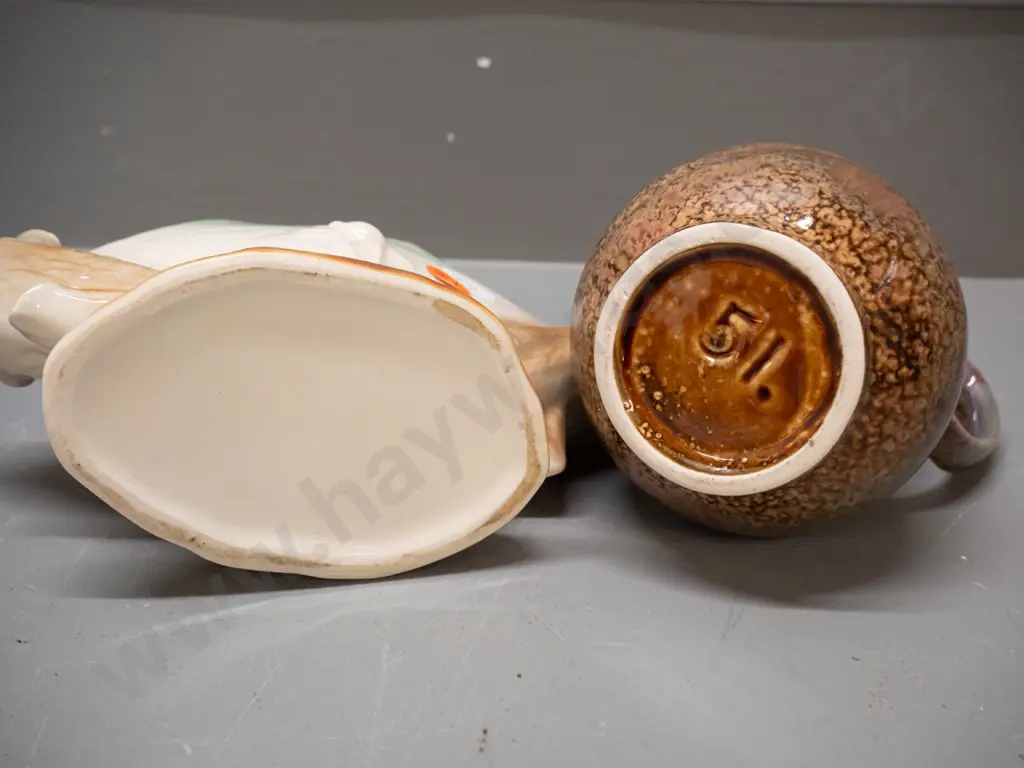 2 pieces of New Zealand pottery - (Crown Lynn?) jug marked 51. on base and a Titian Ware spider web vase marked T104. Image 1++