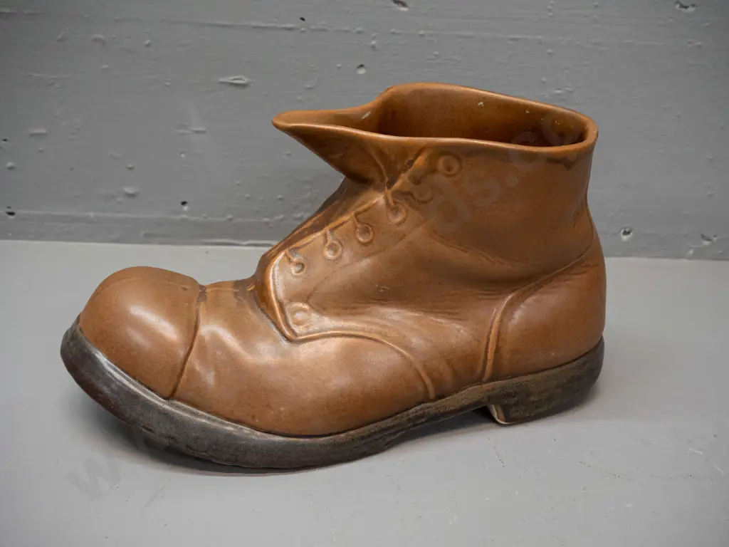 pottery boot / planter marked Temuka Stoneware New Zealand - rub mark inside top rim H-165 L-300 Image 1++