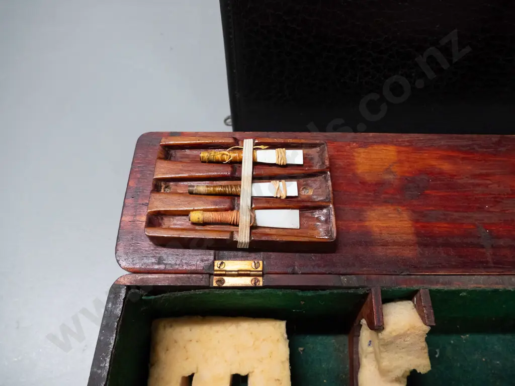 bagpipe pieces in pine case with a leather satchel of bagpipe sheet music - box is W-515 Image 1++