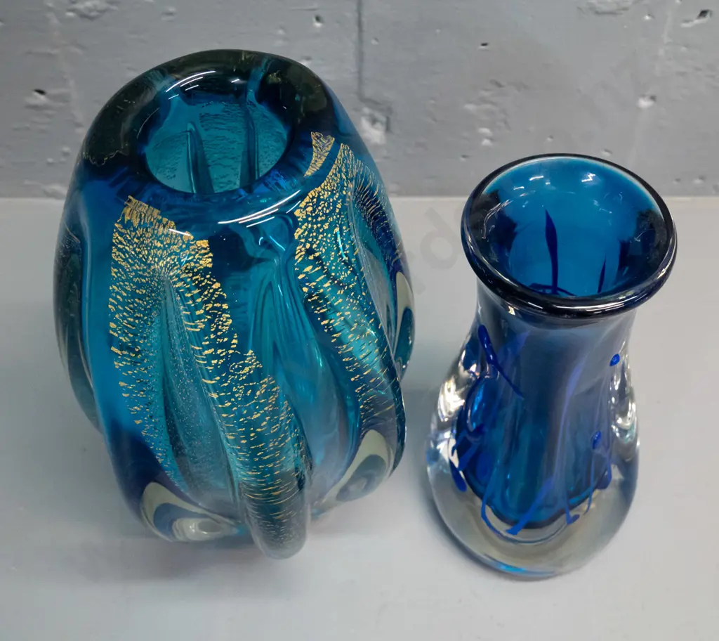 2 art glass vases - blue with clear base, one lighter blue with gold flecks H230, other has applied veins Image 1++