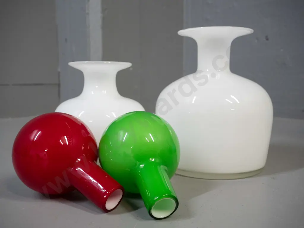 2 white glass decanters with hollow ball stoppers - stoppers are same, one red & one green, larger decanter H-240 Image 1++