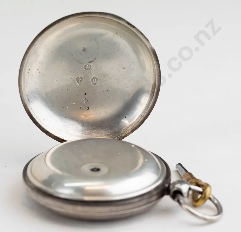silver pocket watch with key stamped lion, b, JR B3 Image 1++