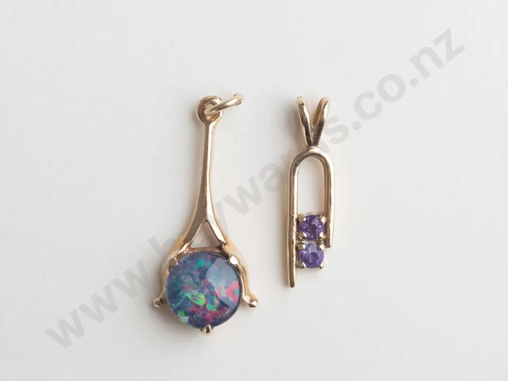 opal necklace no mark or chain & amethyst necklace no mark or chain Image 1++