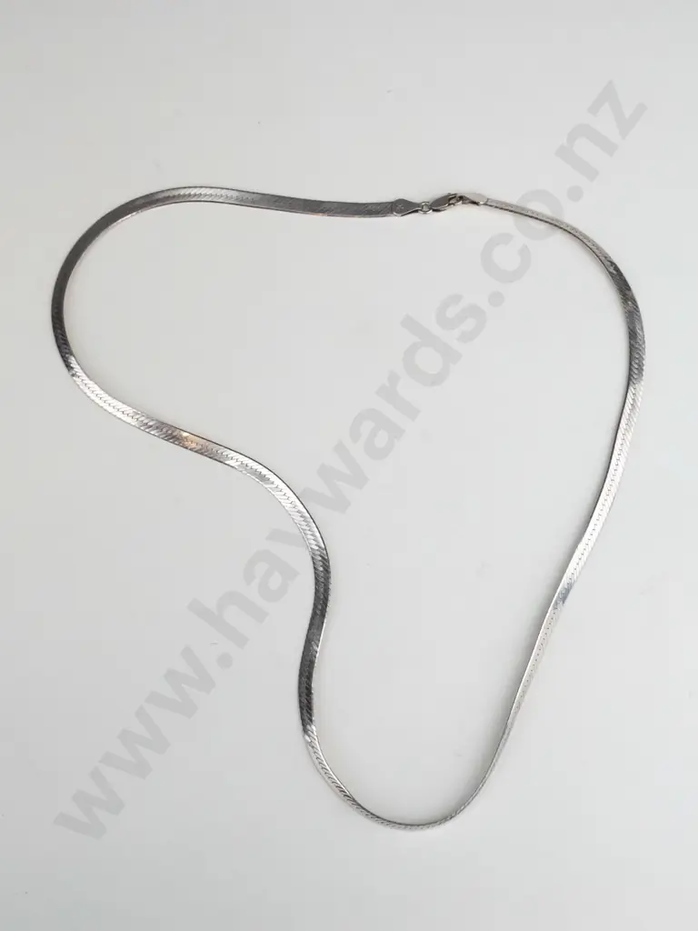 silver necklace stamped 925 Image 1++