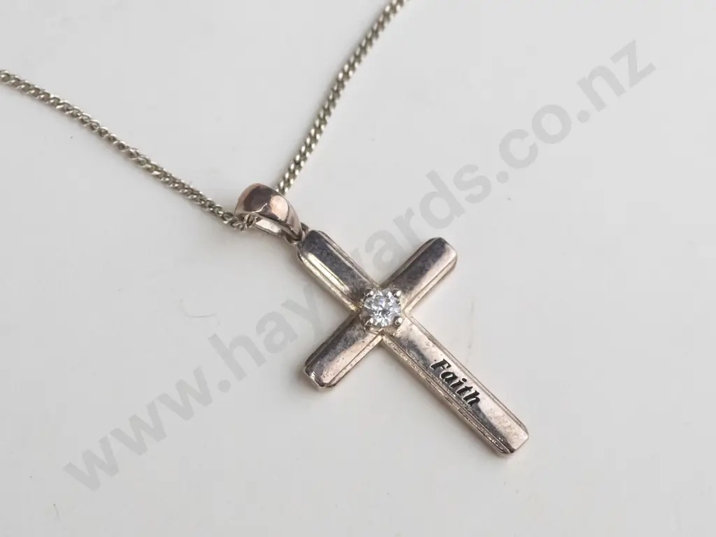 silver cross necklace with cz & 'Faith' stamped 925 Image 1++