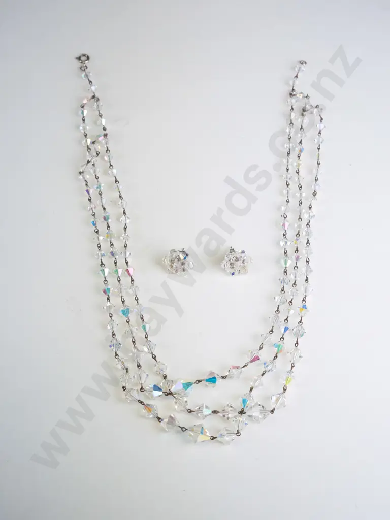 3 strand crystal necklace & pair of earrings Image 1++