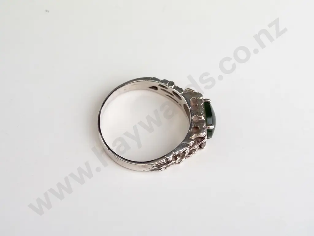 silver greenstone ring stamped stg sil Image 1++