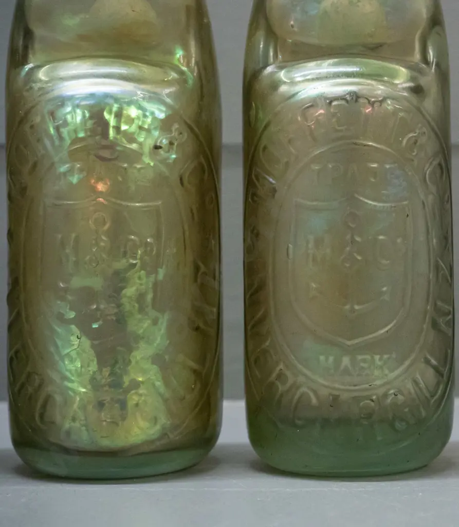 3 Moffett Invercargill marble bottles with iridescent interior coating, marked 1913 on base - H-200 Image 1++