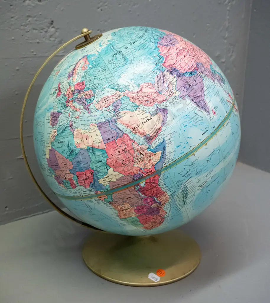 retro Replogle relief world globe on metal base H-380 D-300 Image 1++