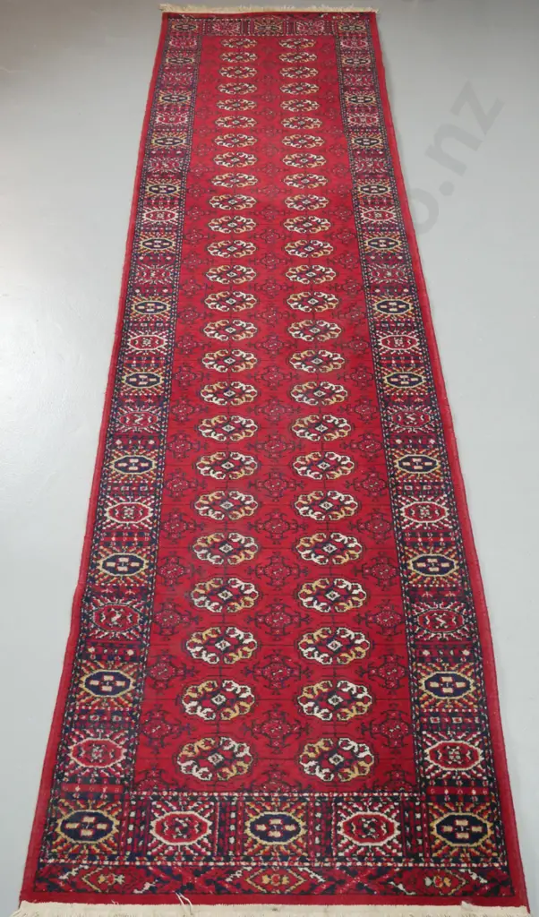 Persian style machine woven wool floor rug / runner L-3330 W-800 Image 1++