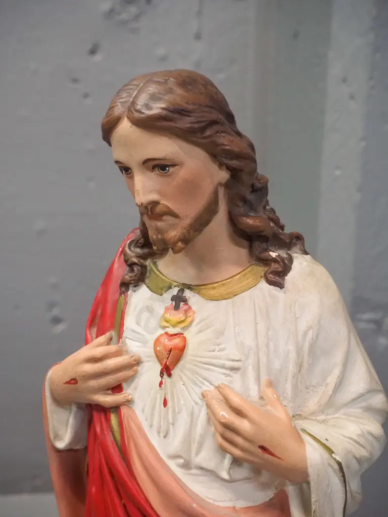 vintage hand painted matte glaze porcelain Christ figure - some chipping to paint H-410 W-150 Image 1++