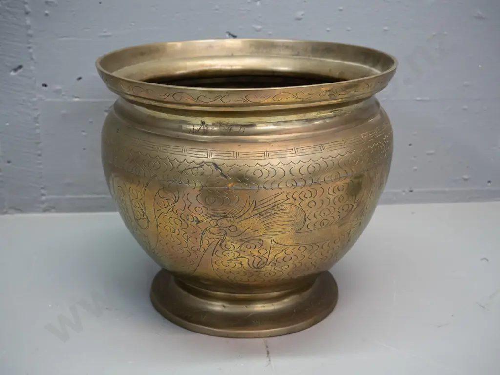 large Chinese brass jardiniere with dragon and bird motifs H-260 D-300 Image 1++