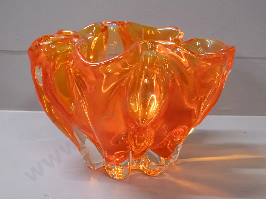 large heavy art glass bowl - clear based bright orange ribbed H-145 D-250 Image 1++