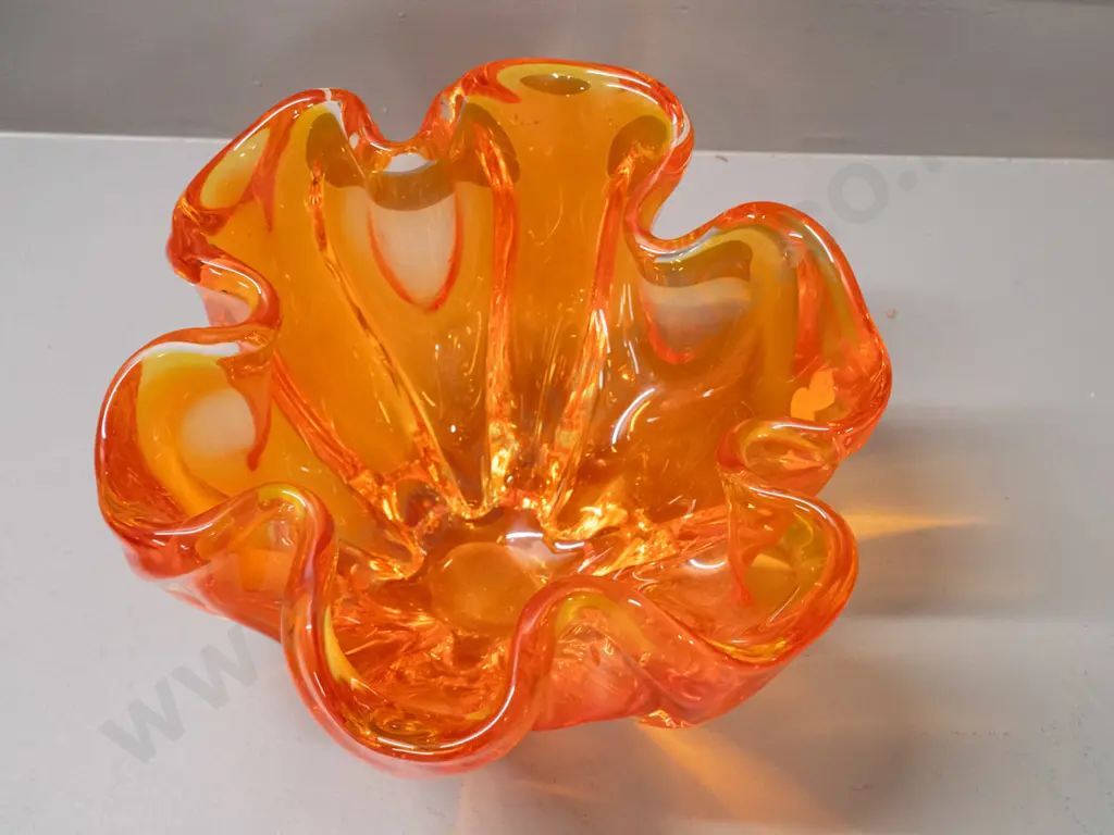 large heavy art glass bowl - clear based bright orange ribbed H-145 D-250 Image 1++