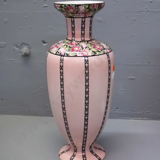 vintage deco pink flower vase with floral bands H-340 D-140